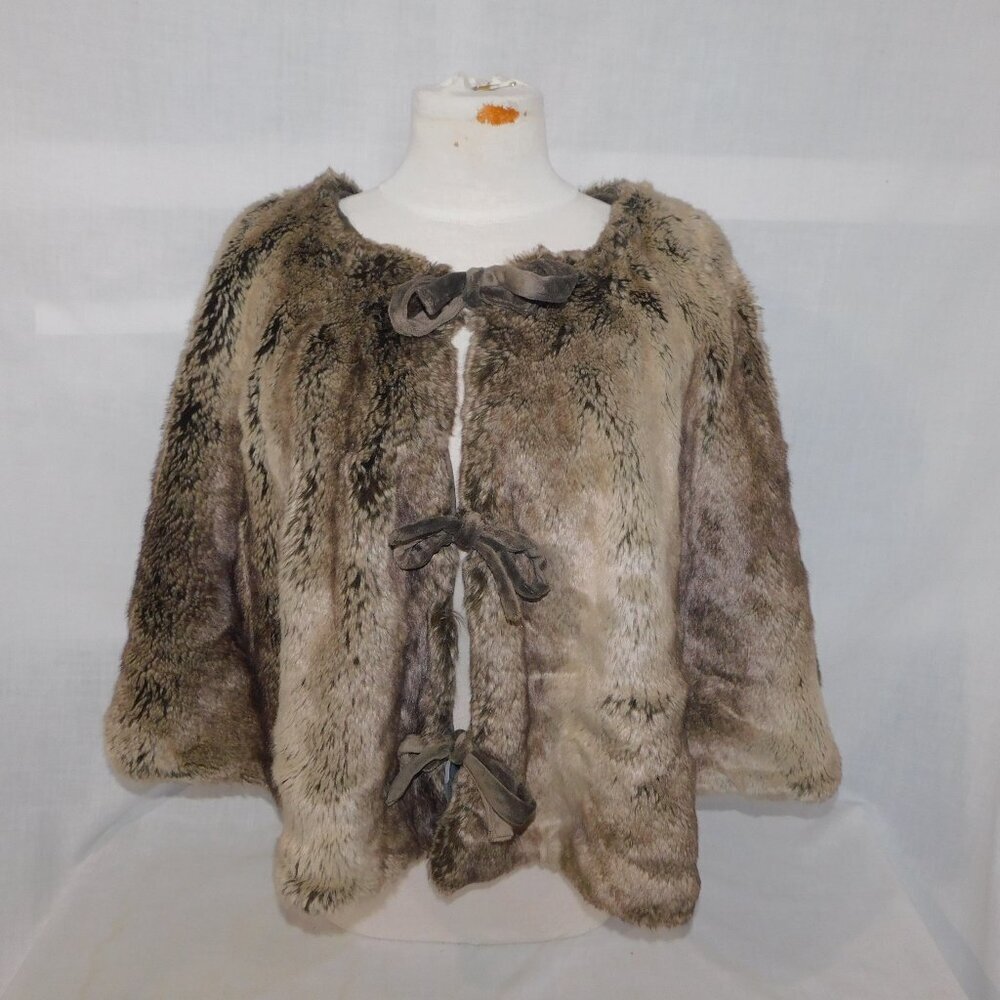 Gluckstein Home Luxury soft Brown Faux Fur OS Front tie Cape Shawl